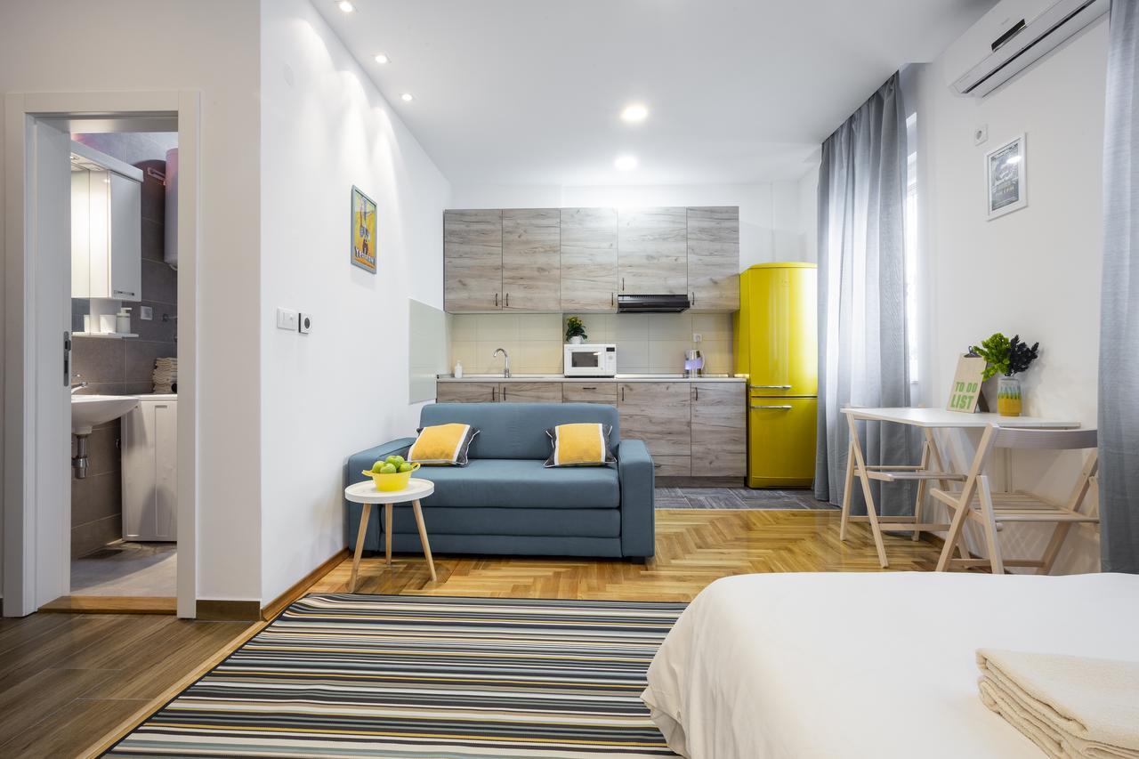 Giallo Apartment - Free Private Parking Novi Sad Eksteriør billede