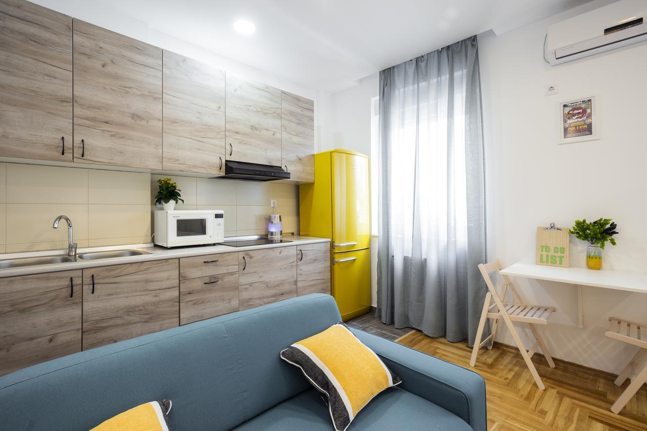Giallo Apartment - Free Private Parking Novi Sad Eksteriør billede