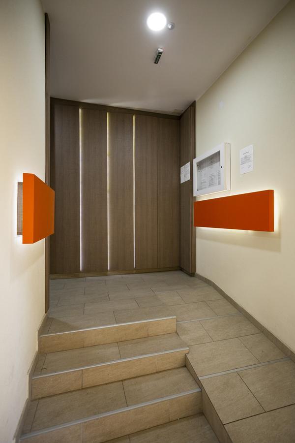 Giallo Apartment - Free Private Parking Novi Sad Eksteriør billede